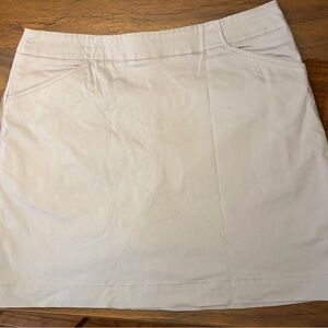 Nike Women's Gray Skort Small